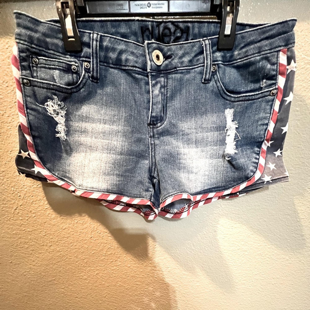 Rue21, 5/6 size, American celebration